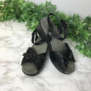Dansko Black Buckle Sandals size 8